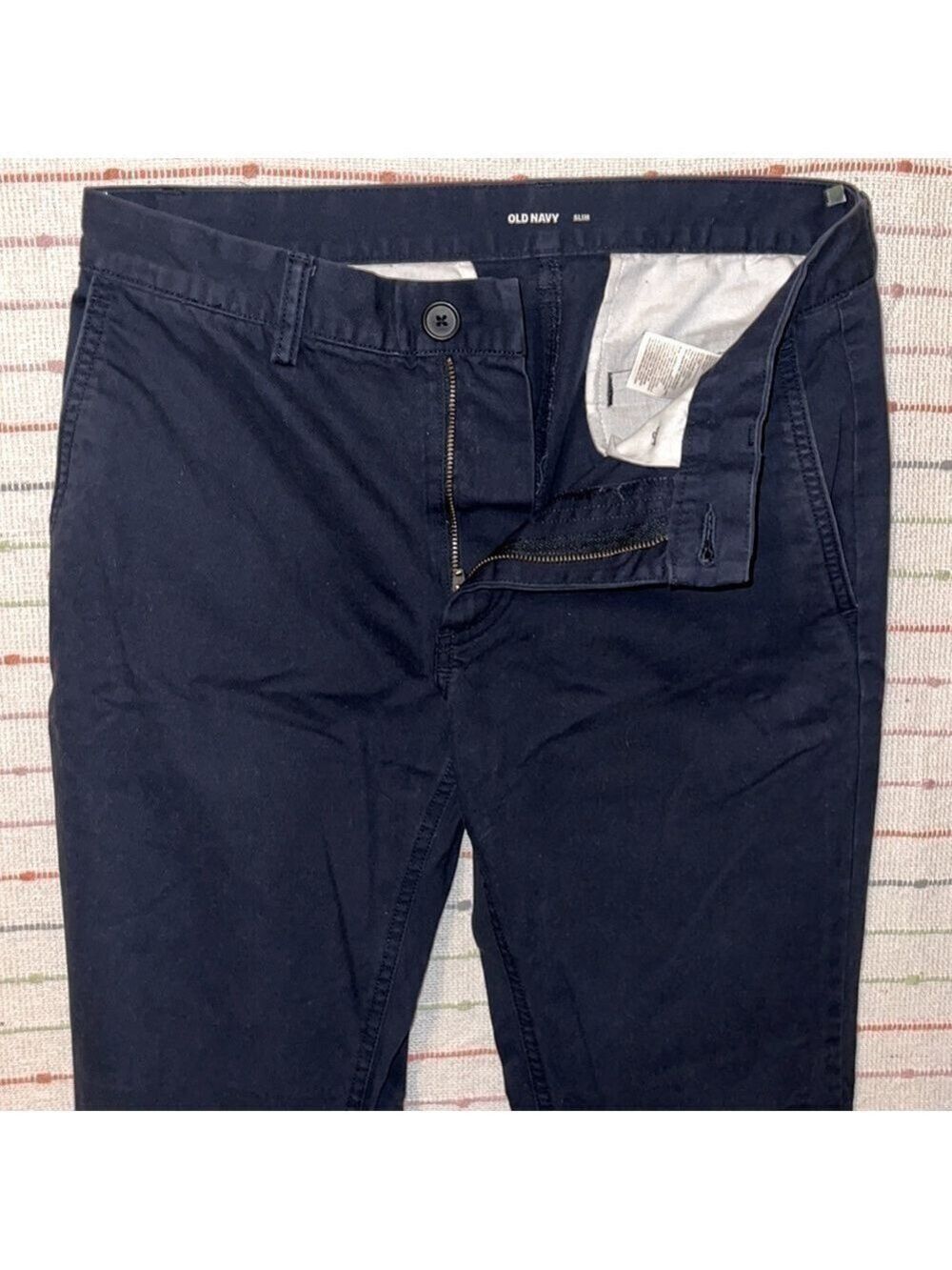 NWOT-Slim Ultimate Built-In Flex Chino Pants for Men - Picture 5 of 7